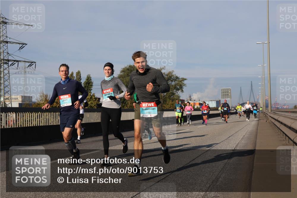 03.10.2025 - Köhlbrandbrückenlauf Luisa Fischer http://msf.ph/oto/9013753 03.10.2025 10:57:37 Position 3 1439, 3162 meine-sportfotos.de