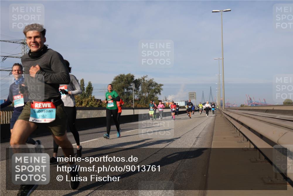 03.10.2025 - Köhlbrandbrückenlauf Luisa Fischer http://msf.ph/oto/9013761 03.10.2025 10:57:38 Position 3 1439, 3162 meine-sportfotos.de
