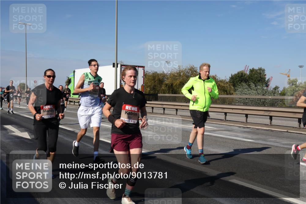 03.10.2025 - Köhlbrandbrückenlauf Julia Fischer http://msf.ph/oto/9013781 03.10.2025 13:07:18 Position 3 4576, 2, 4911 meine-sportfotos.de