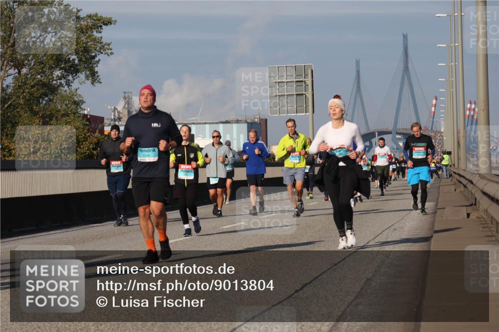 03.10.2025 - Köhlbrandbrückenlauf Luisa Fischer http://msf.ph/oto/9013804 03.10.2025 10:57:42 Position 3 3146 meine-sportfotos.de