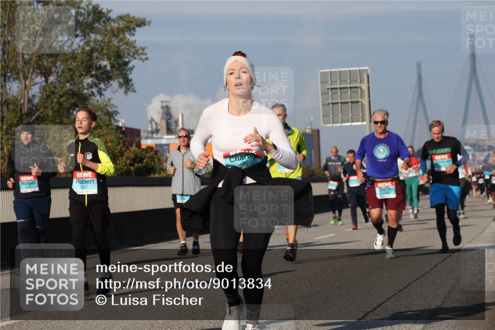 03.10.2025 - Köhlbrandbrückenlauf Luisa Fischer http://msf.ph/oto/9013834 03.10.2025 10:57:45 Position 3 3371, 69 meine-sportfotos.de