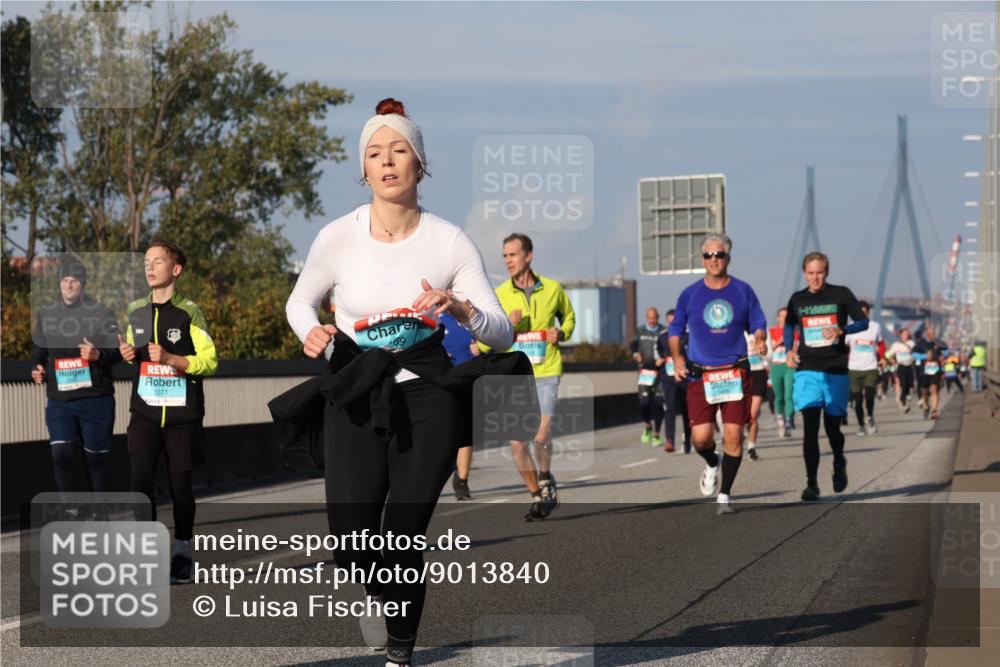 03.10.2025 - Köhlbrandbrückenlauf Luisa Fischer http://msf.ph/oto/9013840 03.10.2025 10:57:46 Position 3 3371, 69 meine-sportfotos.de