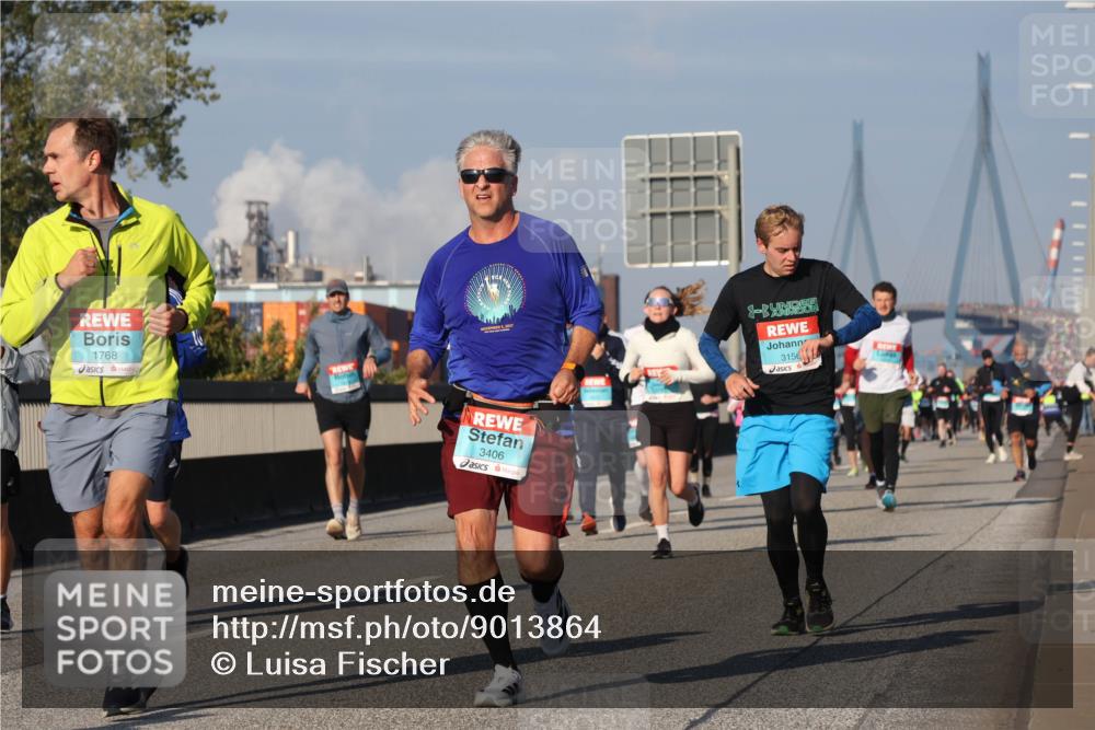 03.10.2025 - Köhlbrandbrückenlauf Luisa Fischer http://msf.ph/oto/9013864 03.10.2025 10:57:48 Position 3 1768, 3406, 3156 meine-sportfotos.de