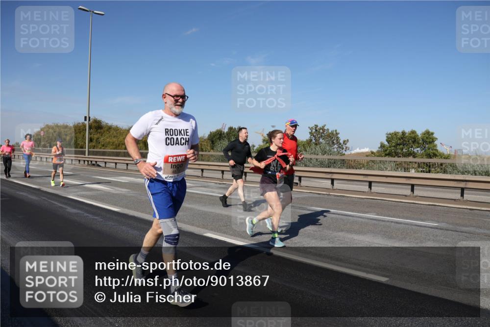03.10.2025 - Köhlbrandbrückenlauf Julia Fischer http://msf.ph/oto/9013867 03.10.2025 13:07:36 Position 3 4875 meine-sportfotos.de