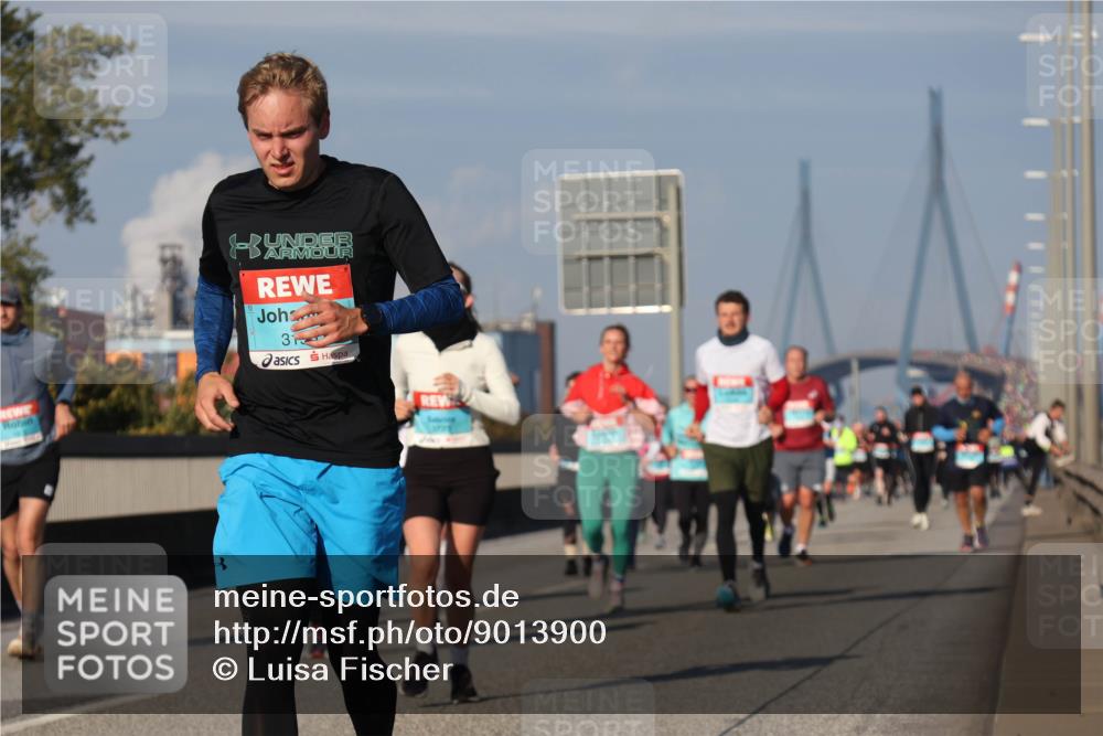 03.10.2025 - Köhlbrandbrückenlauf Luisa Fischer http://msf.ph/oto/9013900 03.10.2025 10:57:51 Position 3 3 meine-sportfotos.de