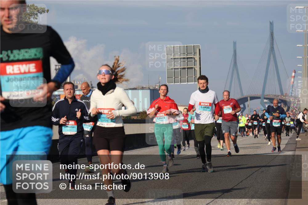 03.10.2025 - Köhlbrandbrückenlauf Luisa Fischer http://msf.ph/oto/9013908 03.10.2025 10:57:52 Position 3 3156, 1611, 2126, 3723, 1206, 3208 meine-sportfotos.de