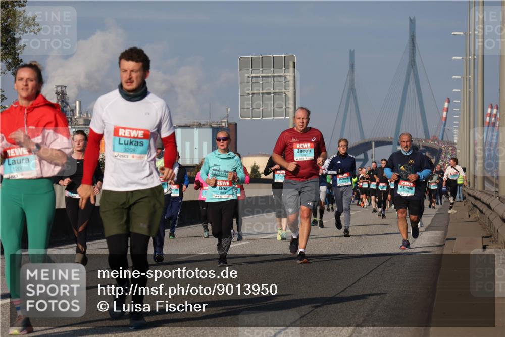 03.10.2025 - Köhlbrandbrückenlauf Luisa Fischer http://msf.ph/oto/9013950 03.10.2025 10:57:56 Position 3 1206, 3208, 1514, 2214, 1296 meine-sportfotos.de