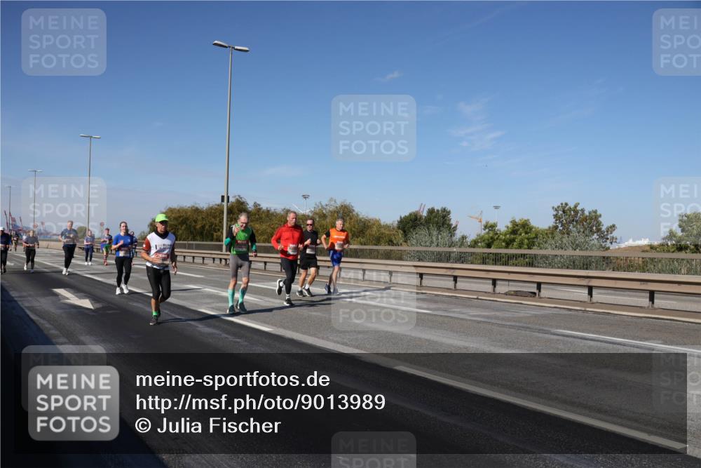 03.10.2025 - Köhlbrandbrückenlauf Julia Fischer http://msf.ph/oto/9013989 03.10.2025 13:08:03 Position 3  meine-sportfotos.de