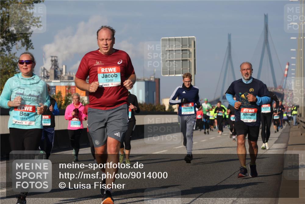 03.10.2025 - Köhlbrandbrückenlauf Luisa Fischer http://msf.ph/oto/9014000 03.10.2025 10:58:01 Position 3 1514, 2215, 1388, 2214, 1296 meine-sportfotos.de