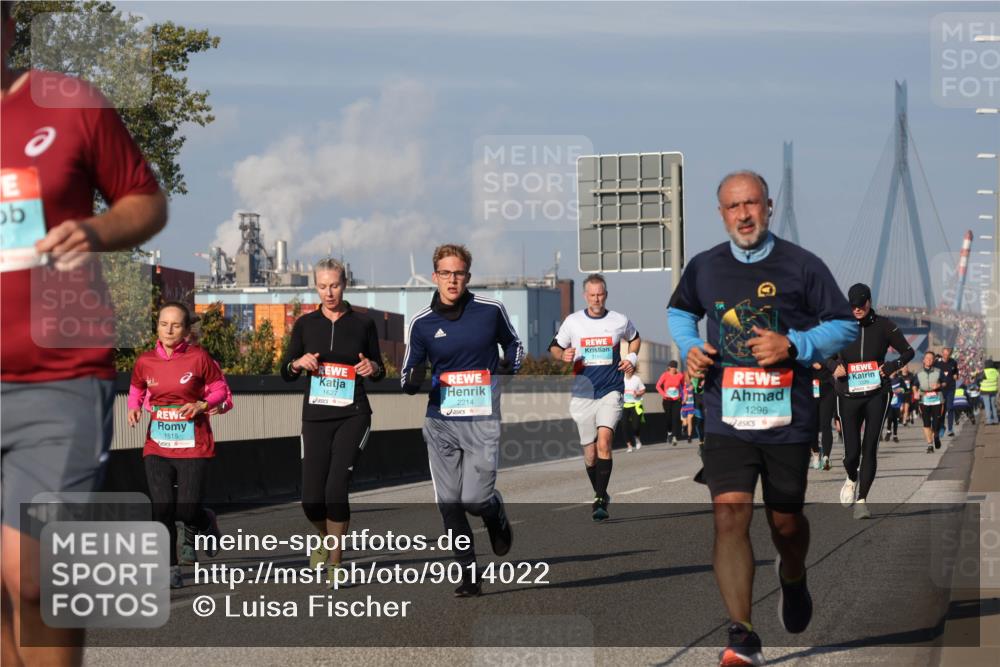 03.10.2025 - Köhlbrandbrückenlauf Luisa Fischer http://msf.ph/oto/9014022 03.10.2025 10:58:03 Position 3 1515, 1627, 2214, 1296 meine-sportfotos.de