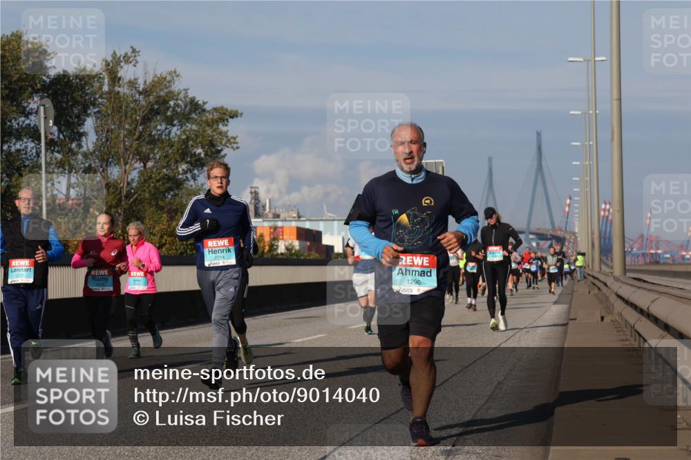 03.10.2025 - Köhlbrandbrückenlauf Luisa Fischer http://msf.ph/oto/9014040 03.10.2025 10:58:04 Position 3 2214, 1296 meine-sportfotos.de