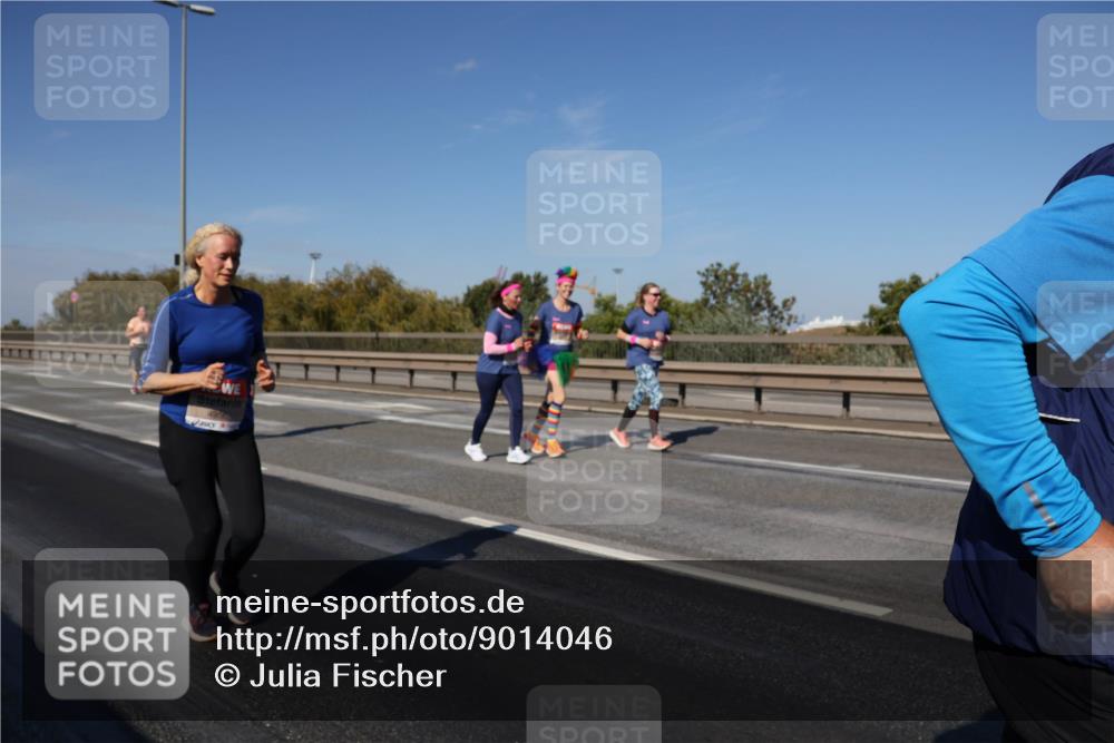 03.10.2025 - Köhlbrandbrückenlauf Julia Fischer http://msf.ph/oto/9014046 03.10.2025 13:08:13 Position 3 4950 meine-sportfotos.de