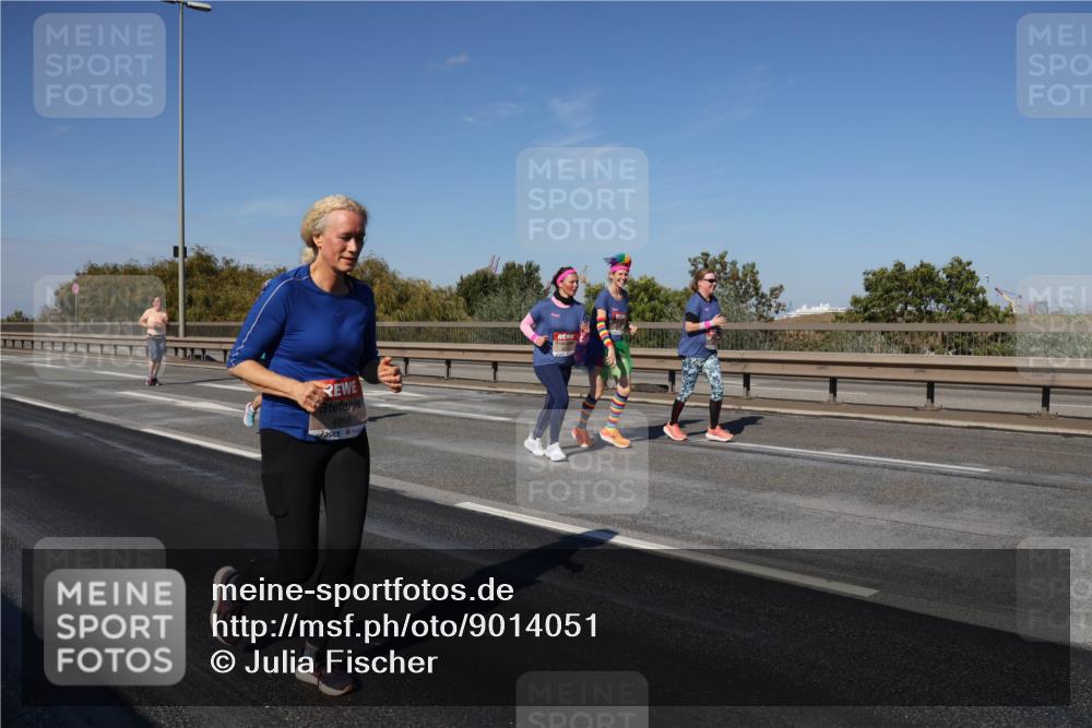 03.10.2025 - Köhlbrandbrückenlauf Julia Fischer http://msf.ph/oto/9014051 03.10.2025 13:08:14 Position 3 4956 meine-sportfotos.de