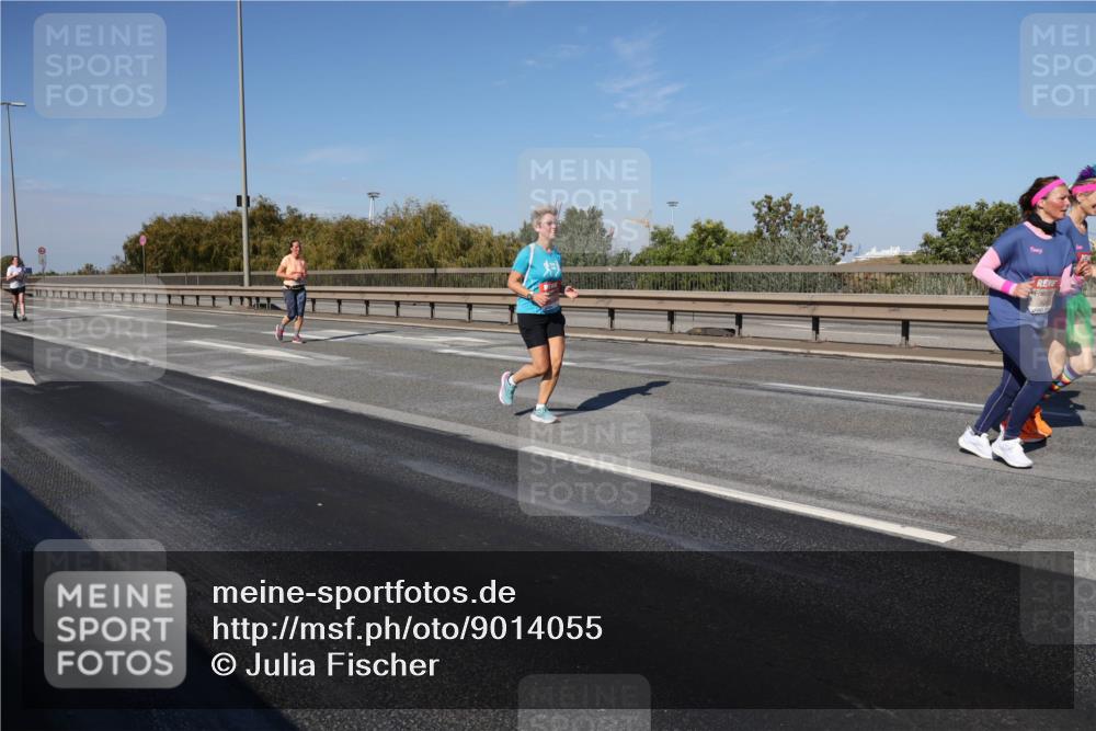 03.10.2025 - Köhlbrandbrückenlauf Julia Fischer http://msf.ph/oto/9014055 03.10.2025 13:08:15 Position 3  meine-sportfotos.de