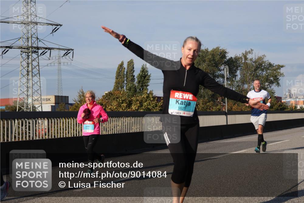 03.10.2025 - Köhlbrandbrückenlauf Luisa Fischer http://msf.ph/oto/9014084 03.10.2025 10:58:09 Position 3 1627 meine-sportfotos.de