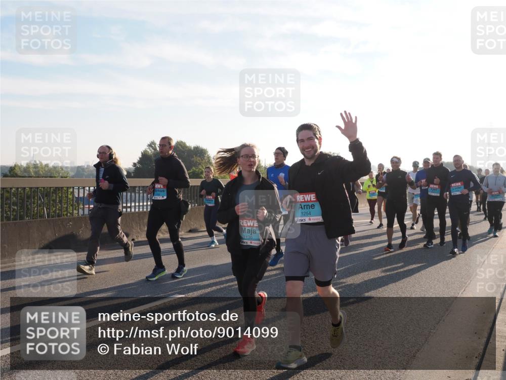 03.10.2025 - Köhlbrandbrückenlauf Fabian Wolf http://msf.ph/oto/9014099 03.10.2025 09:24:26 Position 3 1136, 1254 meine-sportfotos.de