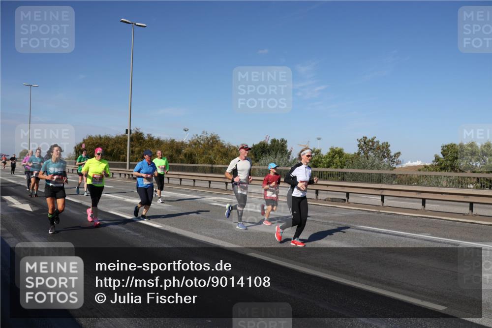 03.10.2025 - Köhlbrandbrückenlauf Julia Fischer http://msf.ph/oto/9014108 03.10.2025 13:08:35 Position 3  meine-sportfotos.de