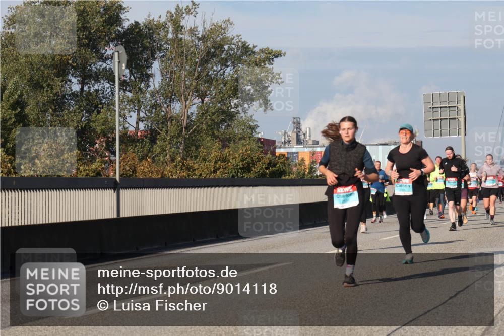 03.10.2025 - Köhlbrandbrückenlauf Luisa Fischer http://msf.ph/oto/9014118 03.10.2025 10:58:12 Position 3  meine-sportfotos.de