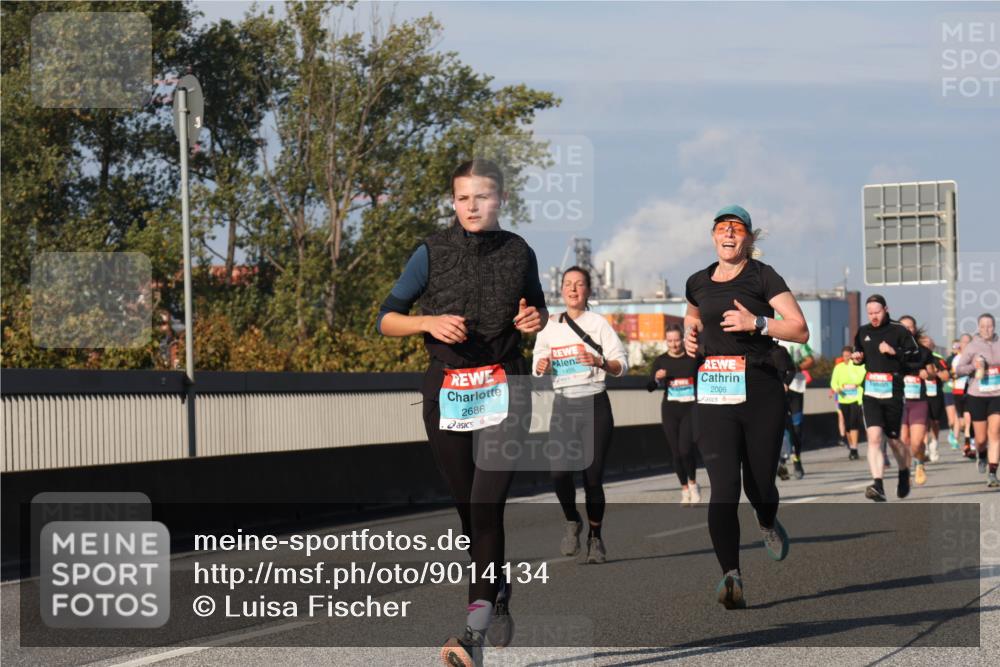 03.10.2025 - Köhlbrandbrückenlauf Luisa Fischer http://msf.ph/oto/9014134 03.10.2025 10:58:14 Position 3 2686, 2006 meine-sportfotos.de