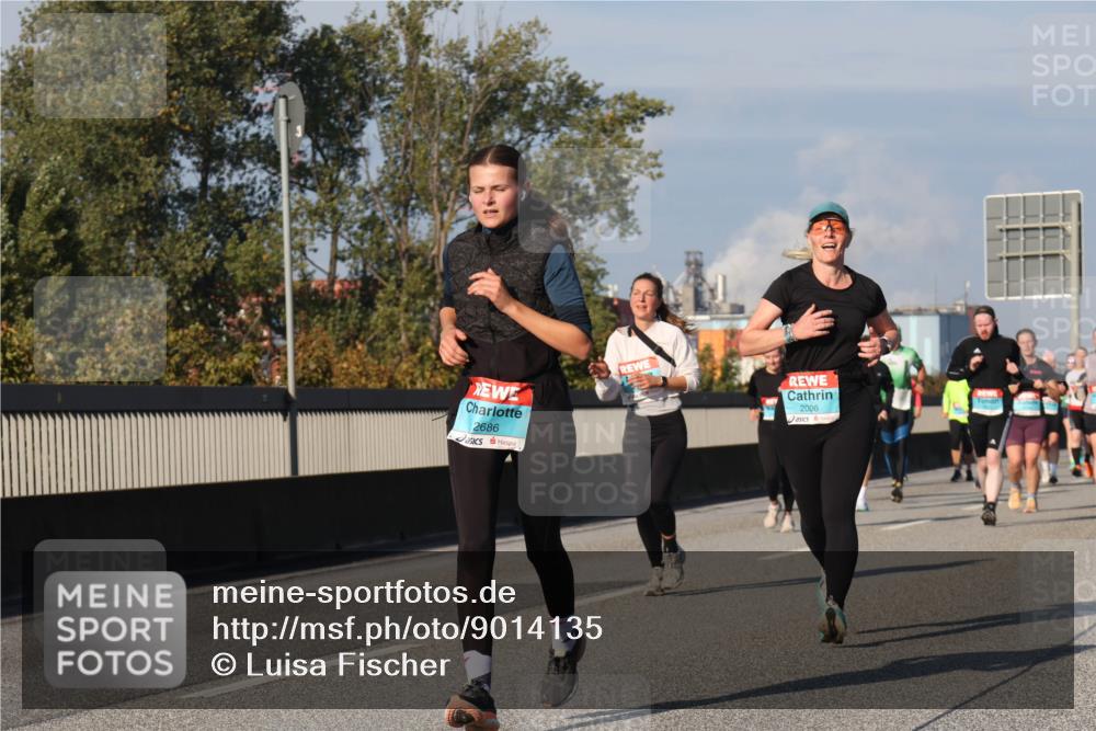 03.10.2025 - Köhlbrandbrückenlauf Luisa Fischer http://msf.ph/oto/9014135 03.10.2025 10:58:14 Position 3 2686, 2006 meine-sportfotos.de