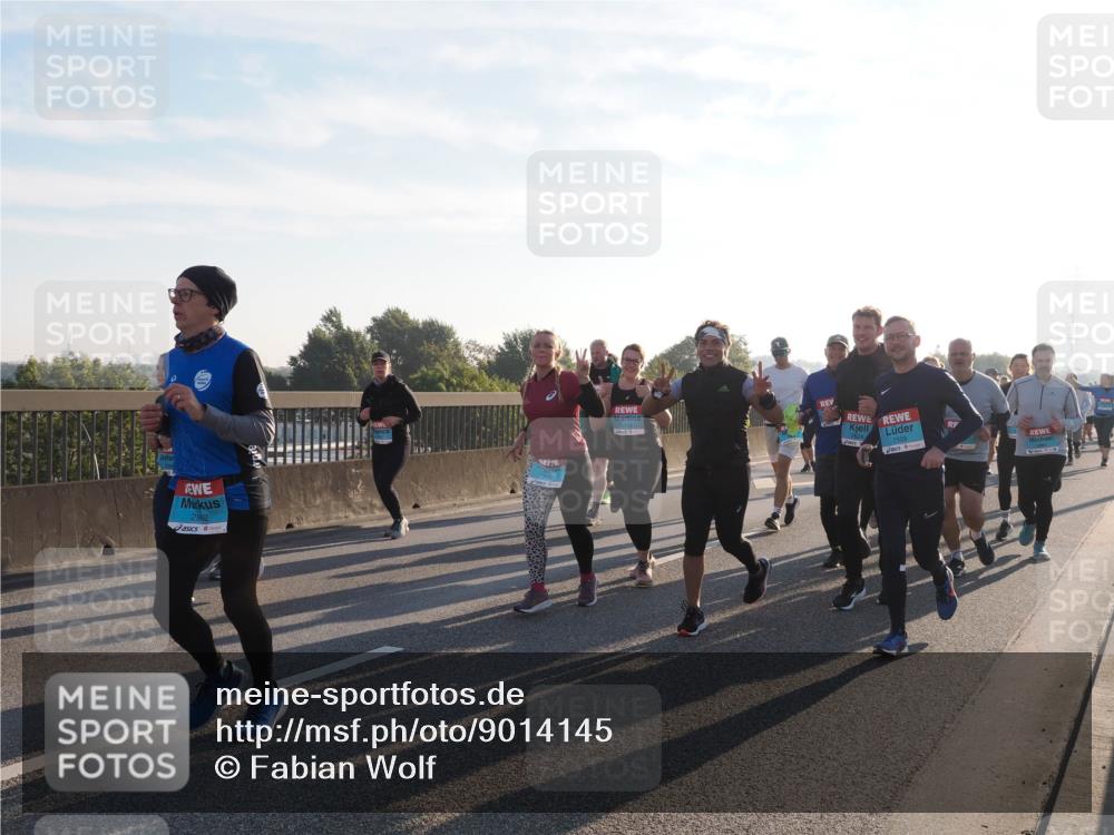 03.10.2025 - Köhlbrandbrückenlauf Fabian Wolf http://msf.ph/oto/9014145 03.10.2025 09:24:27 Position 3 2952, 2509 meine-sportfotos.de