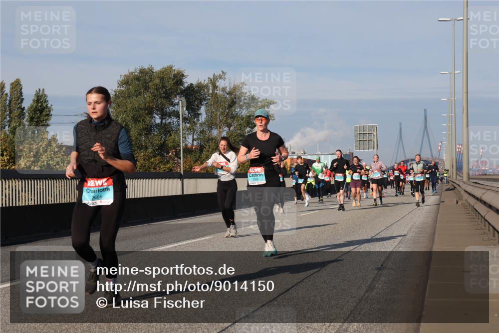 03.10.2025 - Köhlbrandbrückenlauf Luisa Fischer http://msf.ph/oto/9014150 03.10.2025 10:58:15 Position 3 2686, 2006 meine-sportfotos.de