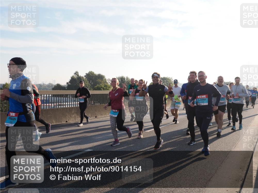 03.10.2025 - Köhlbrandbrückenlauf Fabian Wolf http://msf.ph/oto/9014154 03.10.2025 09:24:27 Position 3 262, 1728, 2509 meine-sportfotos.de