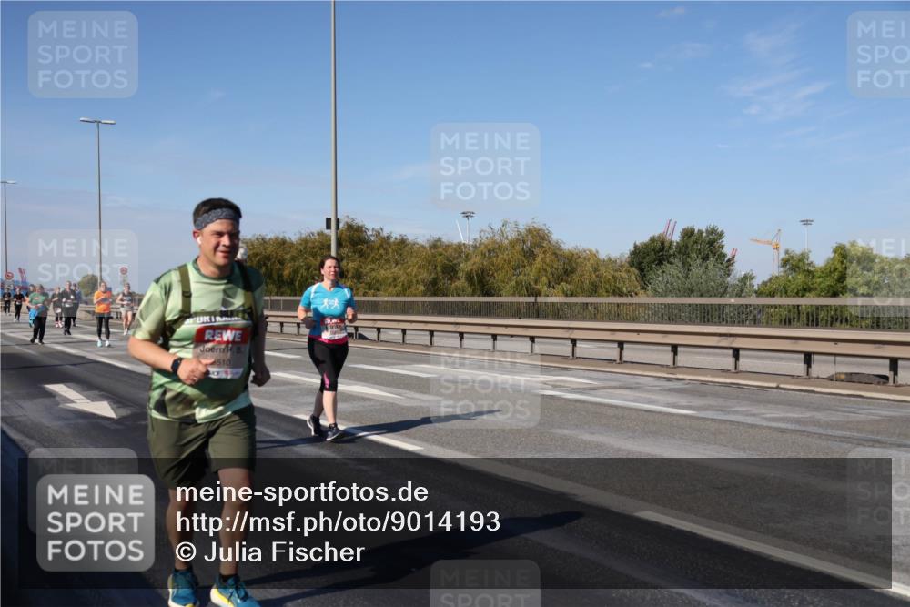 03.10.2025 - Köhlbrandbrückenlauf Julia Fischer http://msf.ph/oto/9014193 03.10.2025 13:08:49 Position 3 510, 1 meine-sportfotos.de