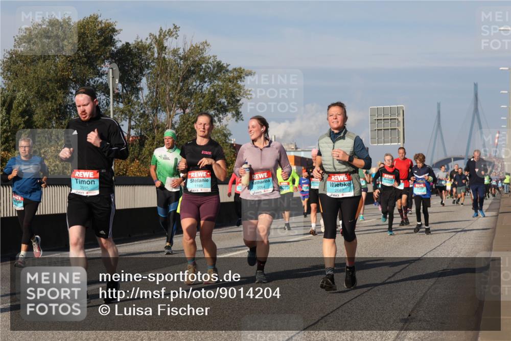 03.10.2025 - Köhlbrandbrückenlauf Luisa Fischer http://msf.ph/oto/9014204 03.10.2025 10:58:21 Position 3 3515, 1169, 2054, 2687 meine-sportfotos.de