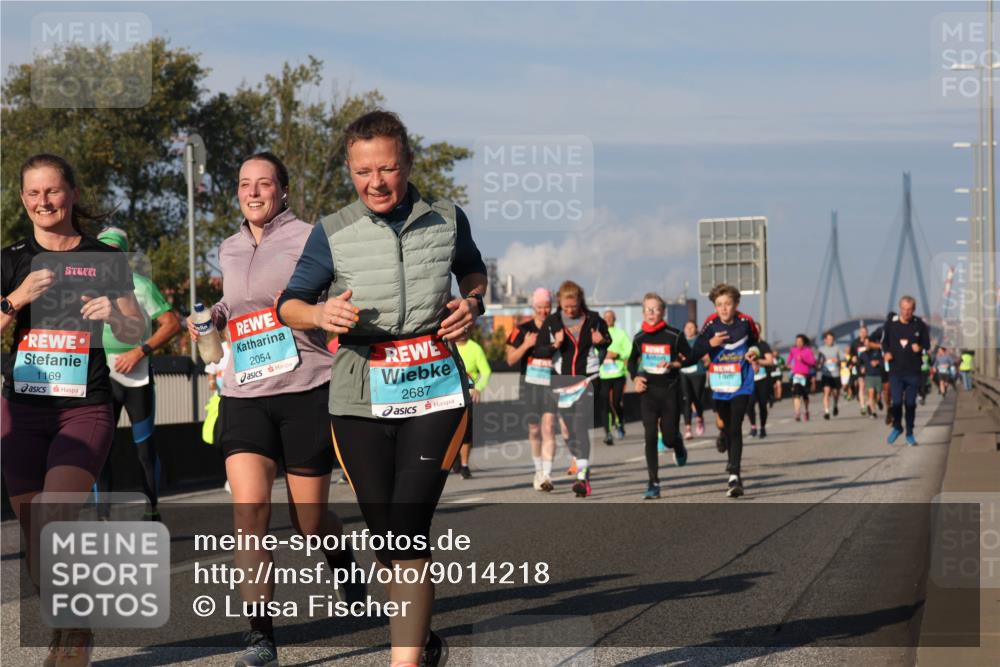 03.10.2025 - Köhlbrandbrückenlauf Luisa Fischer http://msf.ph/oto/9014218 03.10.2025 10:58:23 Position 3 1169, 2054, 2687 meine-sportfotos.de