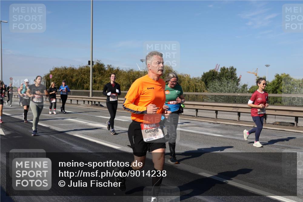 03.10.2025 - Köhlbrandbrückenlauf Julia Fischer http://msf.ph/oto/9014238 03.10.2025 13:08:59 Position 3 5762 meine-sportfotos.de