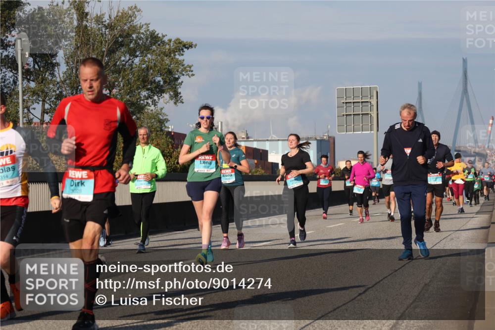 03.10.2025 - Köhlbrandbrückenlauf Luisa Fischer http://msf.ph/oto/9014274 03.10.2025 10:58:28 Position 3 314, 3028, 1604, 1460 meine-sportfotos.de