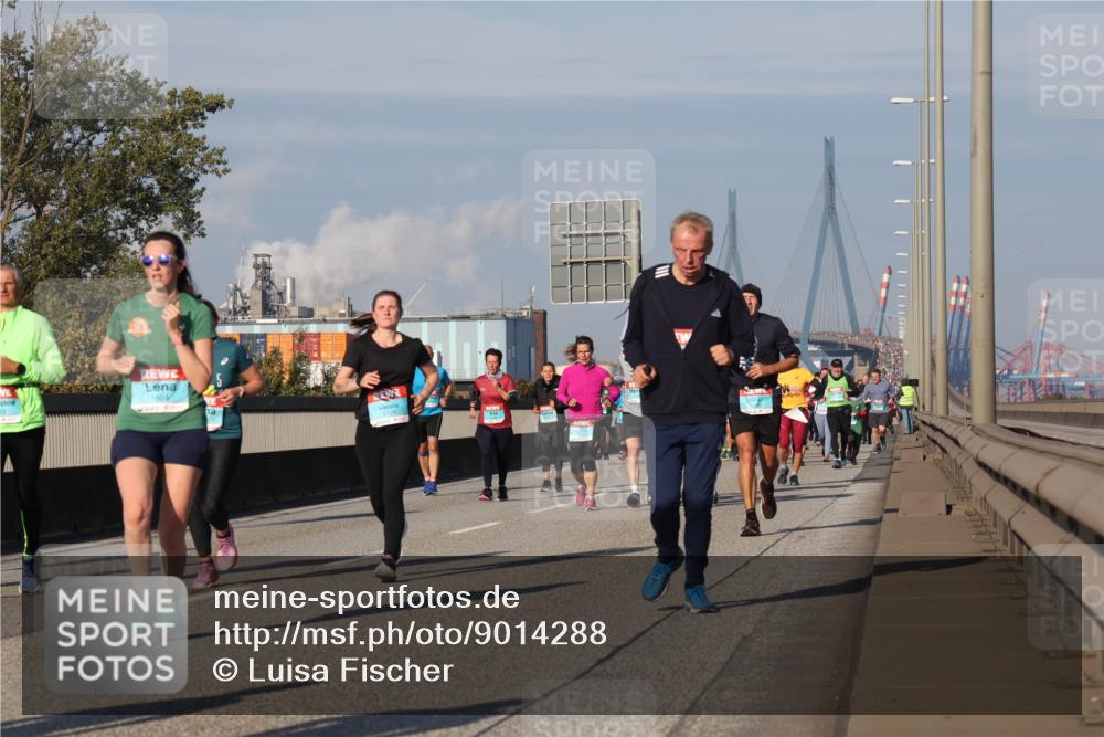 03.10.2025 - Köhlbrandbrückenlauf Luisa Fischer http://msf.ph/oto/9014288 03.10.2025 10:58:29 Position 3 1604 meine-sportfotos.de