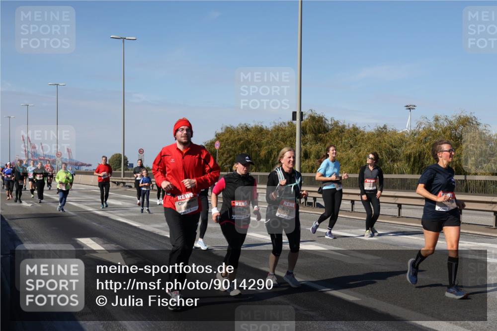 03.10.2025 - Köhlbrandbrückenlauf Julia Fischer http://msf.ph/oto/9014290 03.10.2025 13:09:12 Position 3 472 meine-sportfotos.de