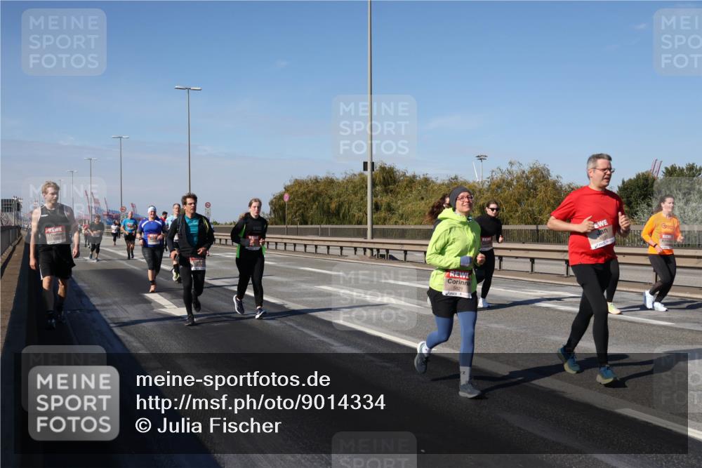 03.10.2025 - Köhlbrandbrückenlauf Julia Fischer http://msf.ph/oto/9014334 03.10.2025 13:09:20 Position 3 5821, 4910 meine-sportfotos.de