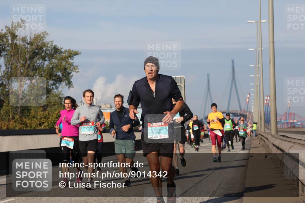 03.10.2025 - Köhlbrandbrückenlauf Luisa Fischer http://msf.ph/oto/9014342 03.10.2025 10:58:35 Position 3 1108, 3750 meine-sportfotos.de