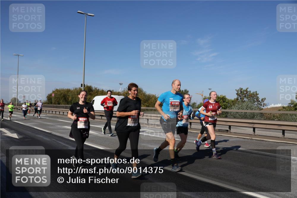 03.10.2025 - Köhlbrandbrückenlauf Julia Fischer http://msf.ph/oto/9014375 03.10.2025 13:09:31 Position 3 5012, 602, 13 meine-sportfotos.de