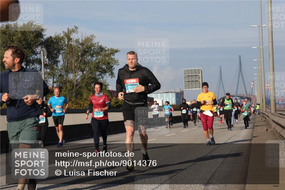 03.10.2025 - Köhlbrandbrückenlauf Luisa Fischer http://msf.ph/oto/9014376 03.10.2025 10:58:38 Position 3 3473 meine-sportfotos.de