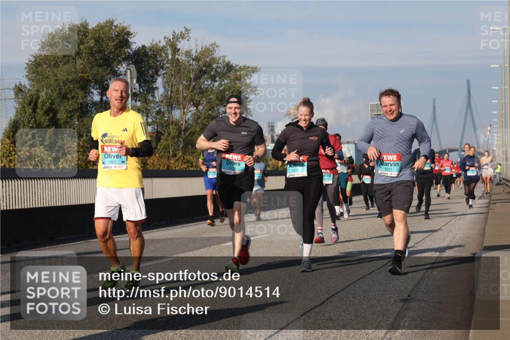03.10.2025 - Köhlbrandbrückenlauf Luisa Fischer http://msf.ph/oto/9014514 03.10.2025 10:58:51 Position 3 1922, 3470, 3471, 33, 3037 meine-sportfotos.de