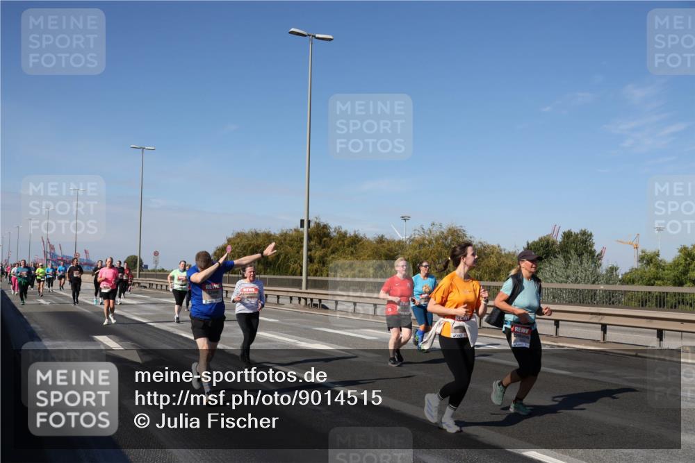 03.10.2025 - Köhlbrandbrückenlauf Julia Fischer http://msf.ph/oto/9014515 03.10.2025 13:09:59 Position 3  meine-sportfotos.de