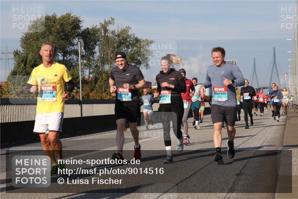 03.10.2025 - Köhlbrandbrückenlauf Luisa Fischer http://msf.ph/oto/9014516 03.10.2025 10:58:52 Position 3 1922, 8470, 3471, 3037 meine-sportfotos.de