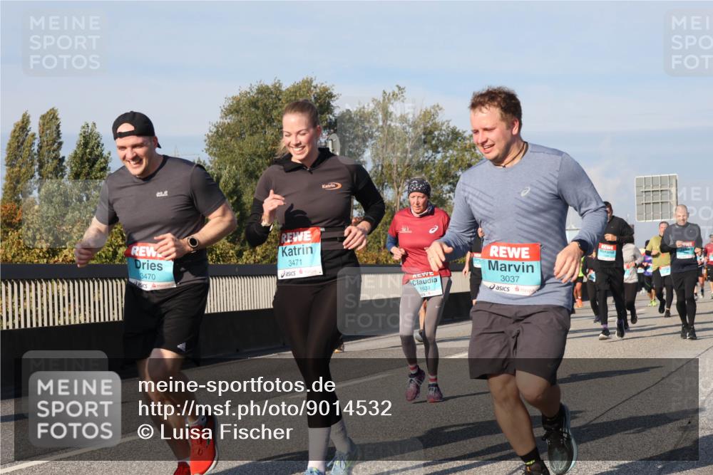 03.10.2025 - Köhlbrandbrückenlauf Luisa Fischer http://msf.ph/oto/9014532 03.10.2025 10:58:53 Position 3 3470, 3471, 1633, 3037 meine-sportfotos.de