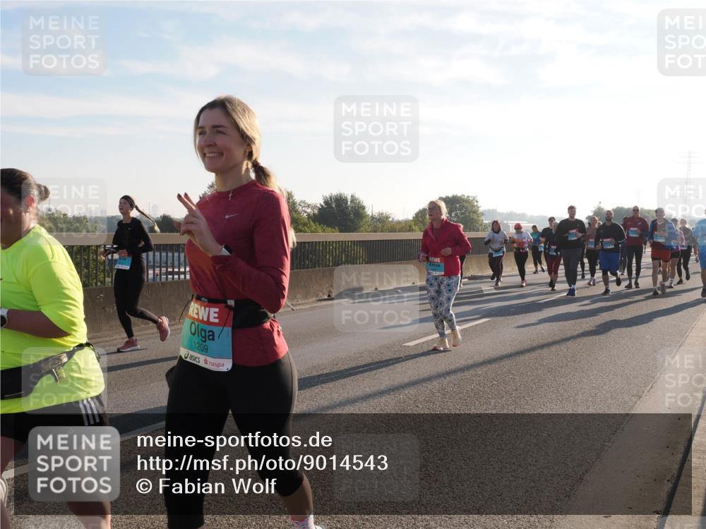 03.10.2025 - Köhlbrandbrückenlauf Fabian Wolf http://msf.ph/oto/9014543 03.10.2025 09:24:42 Position 3 1209 meine-sportfotos.de