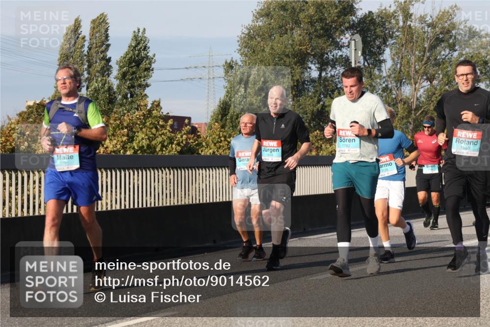 03.10.2025 - Köhlbrandbrückenlauf Luisa Fischer http://msf.ph/oto/9014562 03.10.2025 10:58:56 Position 3 3691, 1848, 1782, 152, 3126, 1588 meine-sportfotos.de