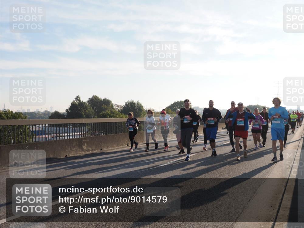 03.10.2025 - Köhlbrandbrückenlauf Fabian Wolf http://msf.ph/oto/9014579 03.10.2025 09:24:45 Position 3  meine-sportfotos.de