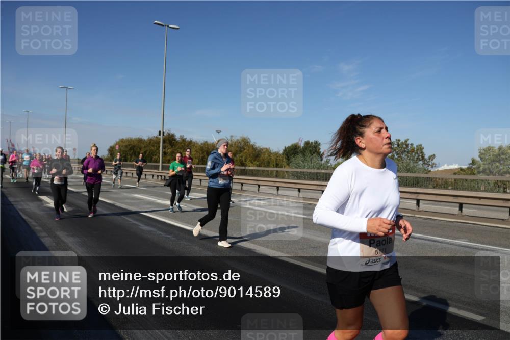 03.10.2025 - Köhlbrandbrückenlauf Julia Fischer http://msf.ph/oto/9014589 03.10.2025 13:10:19 Position 3 5171 meine-sportfotos.de