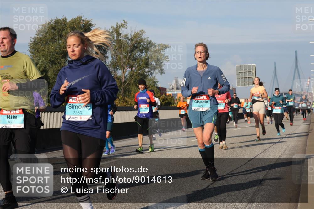 03.10.2025 - Köhlbrandbrückenlauf Luisa Fischer http://msf.ph/oto/9014613 03.10.2025 10:59:01 Position 3 2025, 1665, 2230, 3372, 2938 meine-sportfotos.de