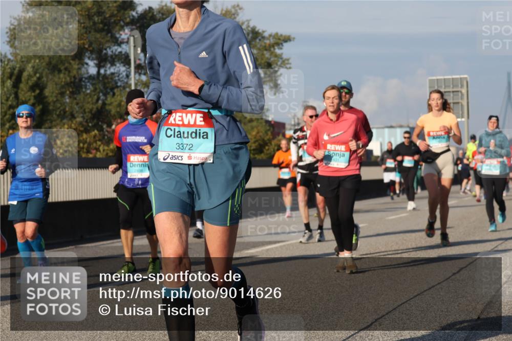 03.10.2025 - Köhlbrandbrückenlauf Luisa Fischer http://msf.ph/oto/9014626 03.10.2025 10:59:03 Position 3 3372, 431 meine-sportfotos.de