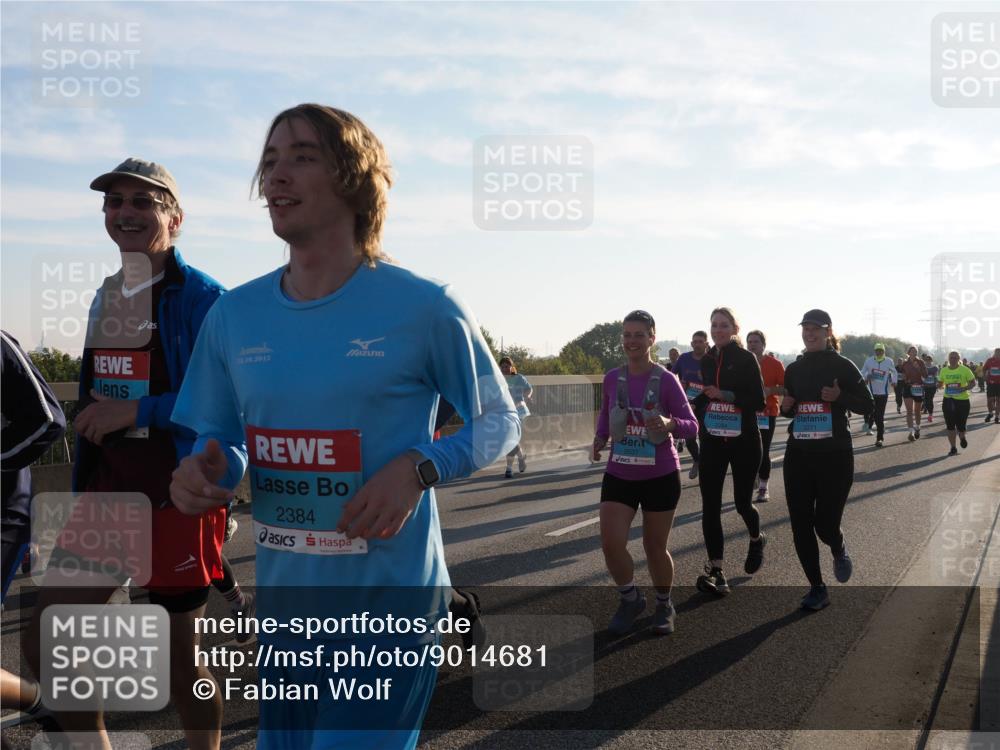 03.10.2025 - Köhlbrandbrückenlauf Fabian Wolf http://msf.ph/oto/9014681 03.10.2025 09:24:48 Position 3 5, 10, 2015, 2384, 2271, 2637 meine-sportfotos.de