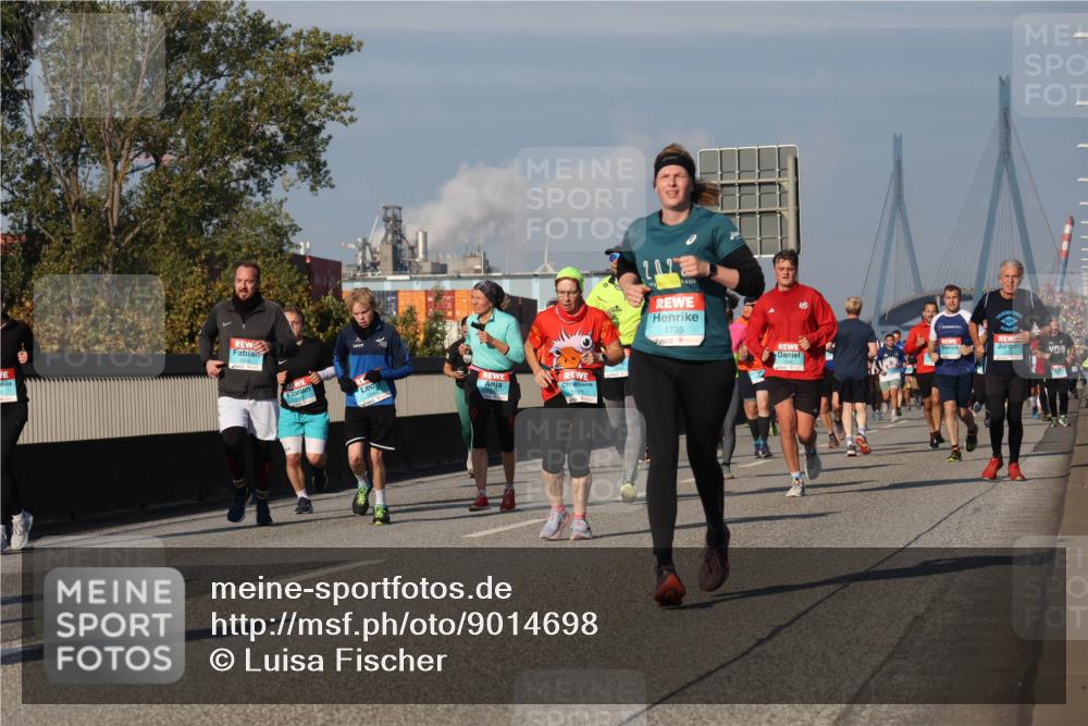 03.10.2025 - Köhlbrandbrückenlauf Luisa Fischer http://msf.ph/oto/9014698 03.10.2025 10:59:10 Position 3 3645, 1735 meine-sportfotos.de